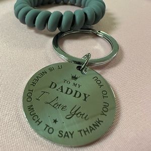 Elastic Key Bracelet Father’s or Dad Holiday Gift NWT